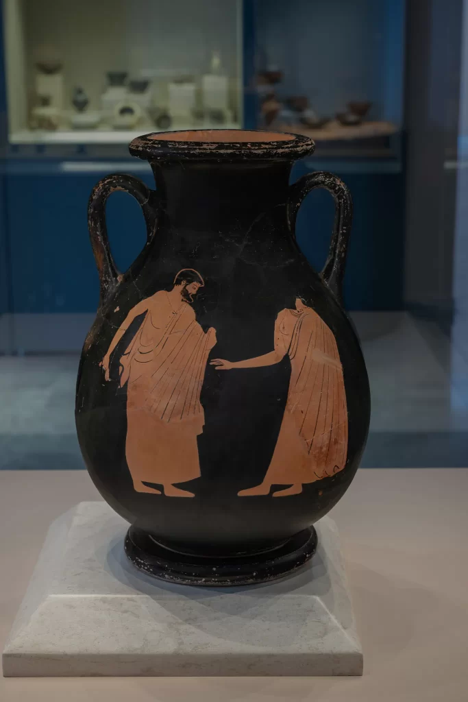 ΑΙΑ.Δ15.00 Ερυθρόμορφη πελίκη, α.κ. 11294